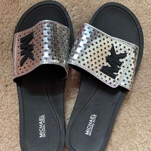 michael kors slides